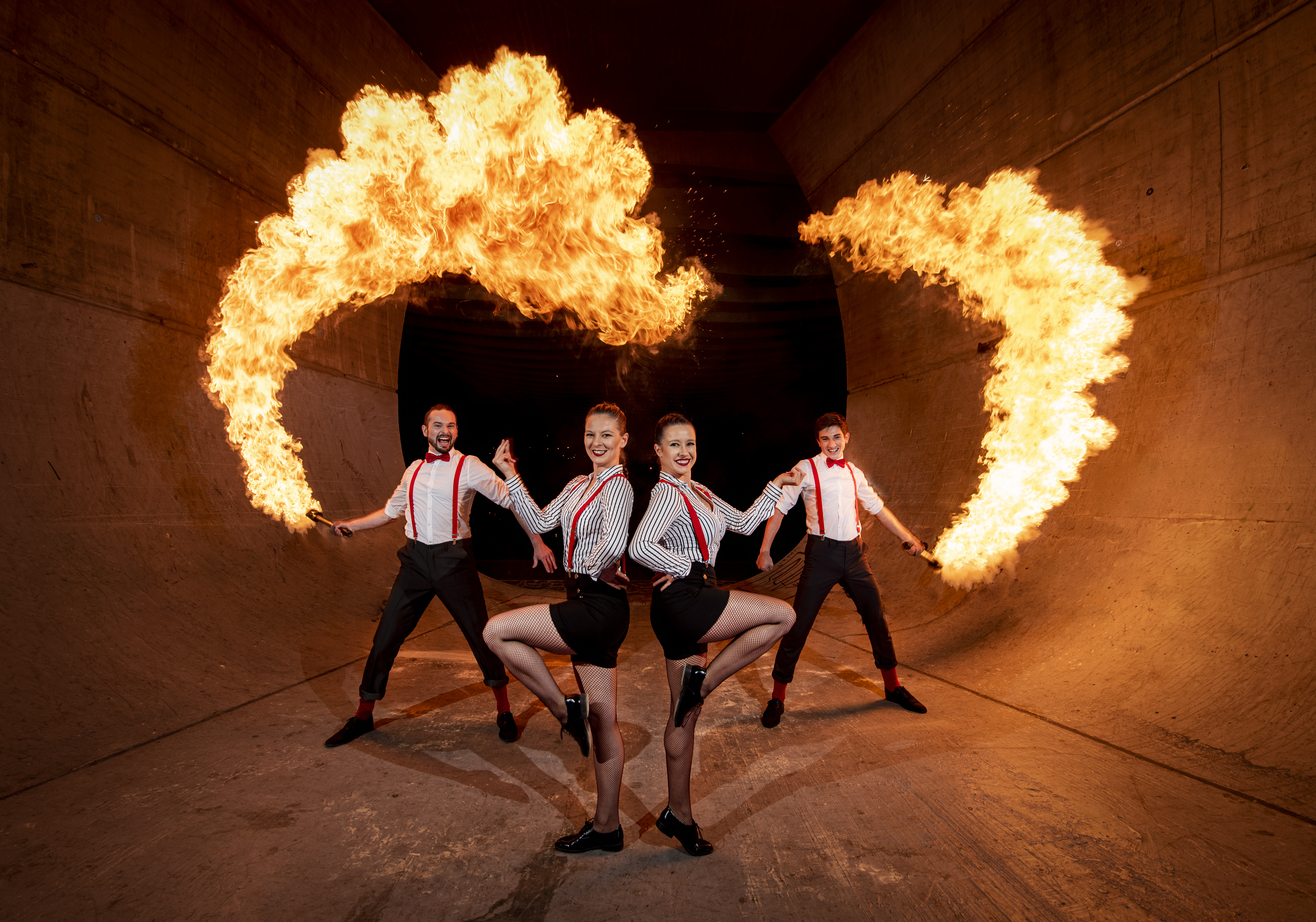 Specialista na ohnivé a světelné show